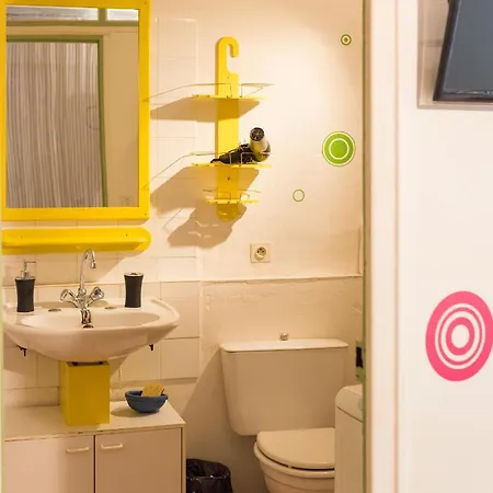 La P'tite Bulle D'enfer Apartment Sabran