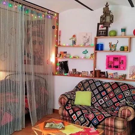 La P'tite Bulle D'enfer Apartment Sabran